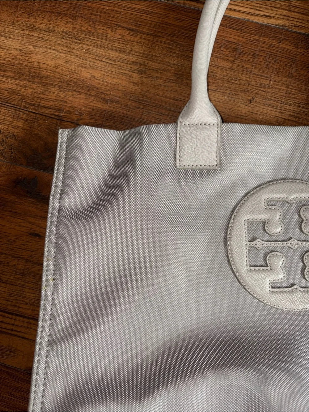 Tory Burch classic tory